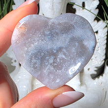 Lade das Bild in den Galerie-Viewer, Flowerachat Herz Schale
