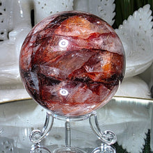 Lade das Bild in den Galerie-Viewer, Feuerquarz Kugel mit Stand
