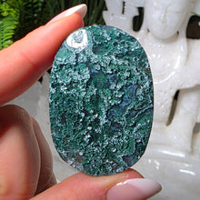 Lade das Bild in den Galerie-Viewer, Moosachat Taschenstein
