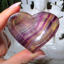 Lade das Bild in den Galerie-Viewer, Fluorit Herz Schale
