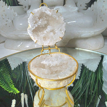Lade das Bild in den Galerie-Viewer, Quarz Geoden Schmuck Schatulle
