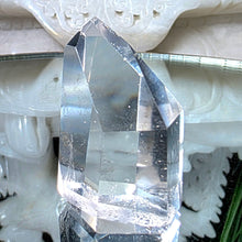 Lade das Bild in den Galerie-Viewer, Bergkristall Turm
