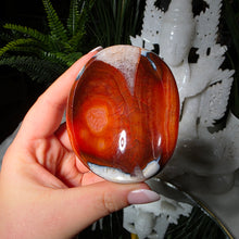 Lade das Bild in den Galerie-Viewer, Karneol Schale
