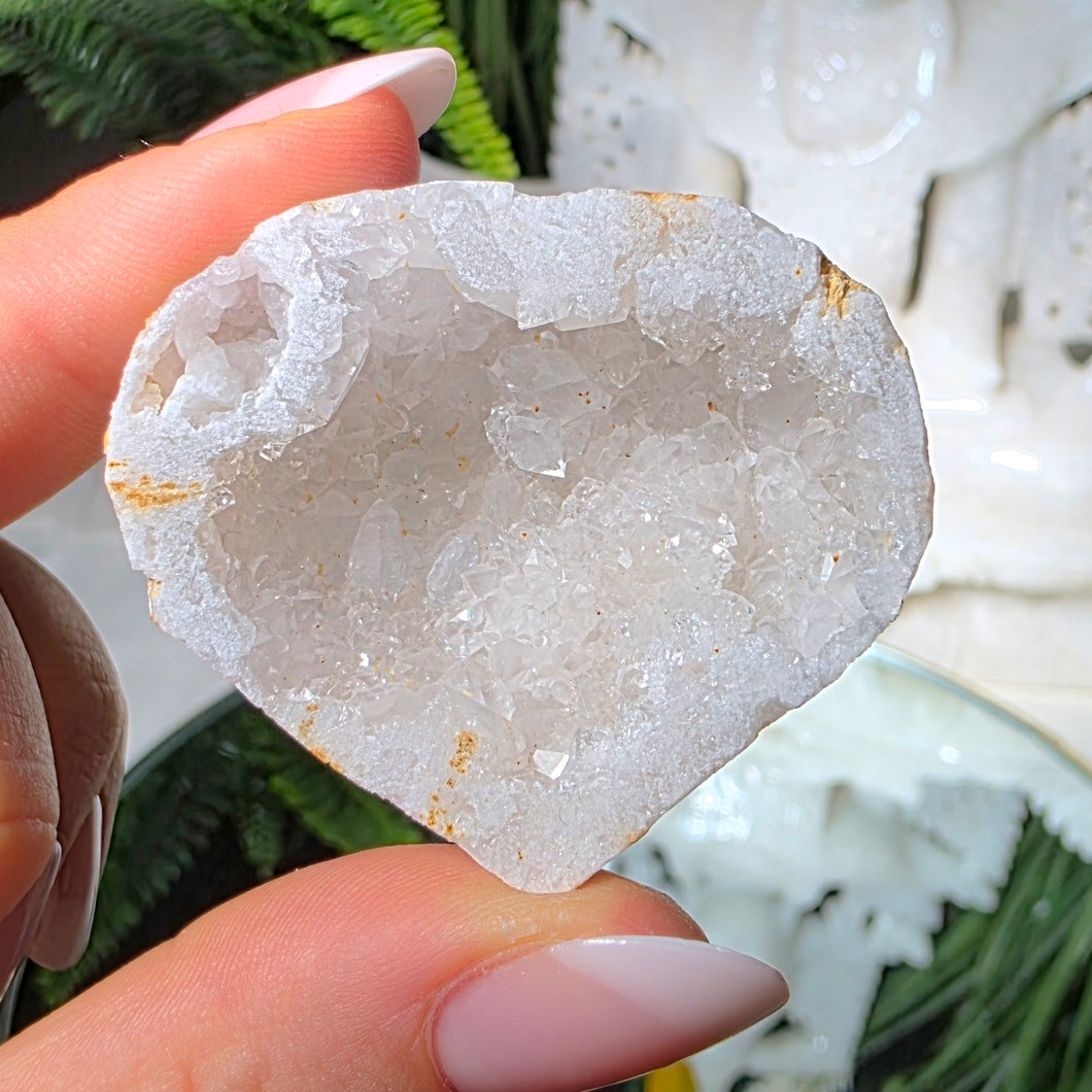 Quarz Geode in Tropfenform