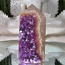 Lade das Bild in den Galerie-Viewer, Amethyst Achat Turm
