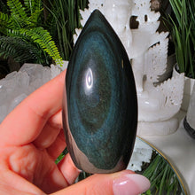 Lade das Bild in den Galerie-Viewer, Regenbogen Obsidian Spitze
