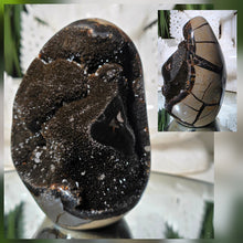 Lade das Bild in den Galerie-Viewer, Drachenstein Septarie Ei Drachenei
