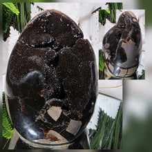 Lade das Bild in den Galerie-Viewer, Drachenstein Septarie Ei Drachenei
