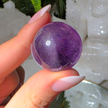 Lade das Bild in den Galerie-Viewer, Amethyst Kugel
