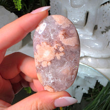 Lade das Bild in den Galerie-Viewer, Flowerachat Taschenstein
