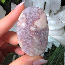 Lade das Bild in den Galerie-Viewer, Flowerachat Taschenstein

