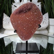 Lade das Bild in den Galerie-Viewer, Regenbogen Amethyst Cluster mit Stand
