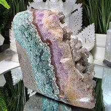 Lade das Bild in den Galerie-Viewer, Zuckerkristall mit Stalaktit
