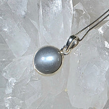 Lade das Bild in den Galerie-Viewer, Kettenanhänger Mondstein Silber
