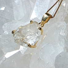 Lade das Bild in den Galerie-Viewer, Kettenanhänger Bergkristall Gold
