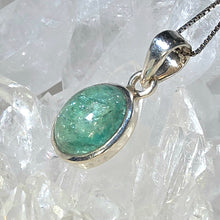 Lade das Bild in den Galerie-Viewer, Kettenanhänger Smaragd Silber
