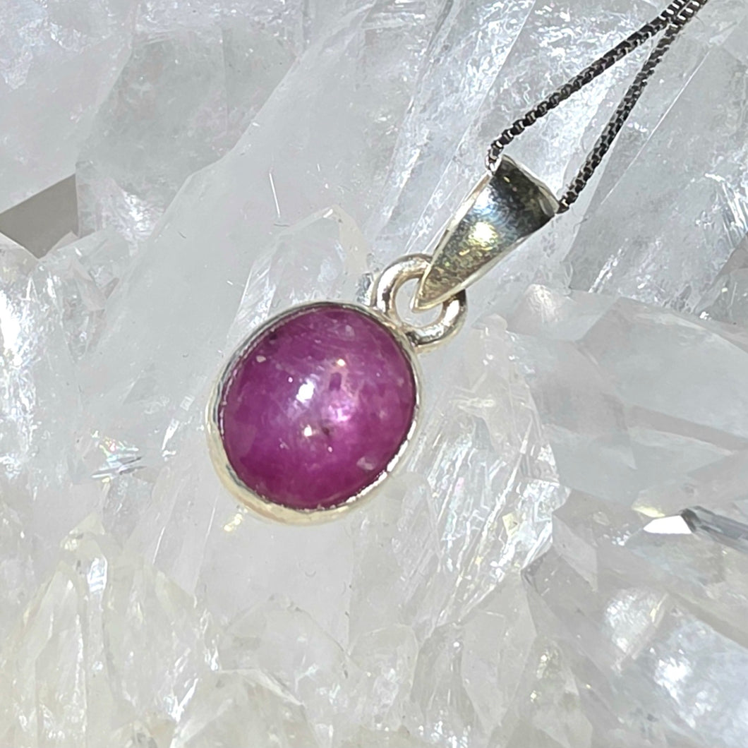 Kettenanhänger Stern Rubin Silber