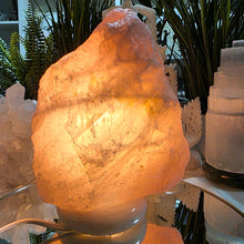 Lade das Bild in den Galerie-Viewer, Kristall-Lampe Rosenquarz
