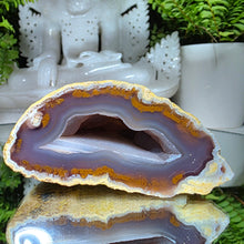 Lade das Bild in den Galerie-Viewer, Achat Druse auf Stand
