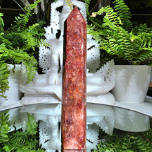 Lade das Bild in den Galerie-Viewer, Feuerquarz Turm
