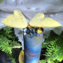 Lade das Bild in den Galerie-Viewer, Serpentin Schmetterling mit Stand

