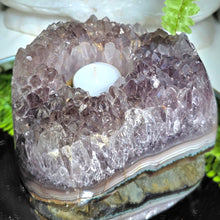 Lade das Bild in den Galerie-Viewer, Amethyst Rauchquarz Teelichthalter
