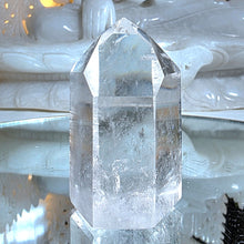 Lade das Bild in den Galerie-Viewer, Bergkristall Turm

