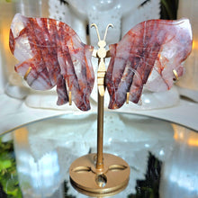 Lade das Bild in den Galerie-Viewer, Feuerquarz Schmetterling auf Stand
