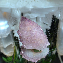Lade das Bild in den Galerie-Viewer, Spirit Quarz Amethyst Spitze
