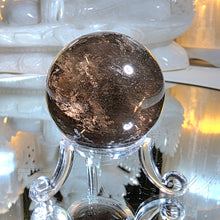 Lade das Bild in den Galerie-Viewer, Rauchquarz Kugel
