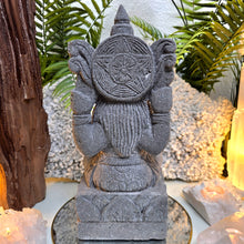 Lade das Bild in den Galerie-Viewer, XL Lavastein Shiva (handgefertigt) - Gott der Transformation und Erneuerung
