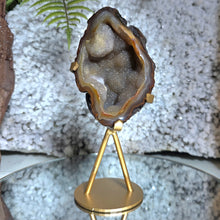 Lade das Bild in den Galerie-Viewer, Achat Druse auf Stand
