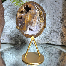 Lade das Bild in den Galerie-Viewer, Achat Druse auf Stand
