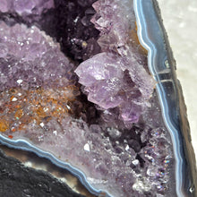 Lade das Bild in den Galerie-Viewer, Bunte Amethyst Achat Kathedrale
