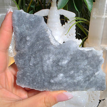 Lade das Bild in den Galerie-Viewer, Chalcedon Rohstein
