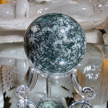 Lade das Bild in den Galerie-Viewer, Baumachat Kugel mit Stand
