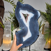 Lade das Bild in den Galerie-Viewer, XL Achat mit Stand
