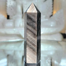 Lade das Bild in den Galerie-Viewer, Obsidian Turm mit silbernem Flash

