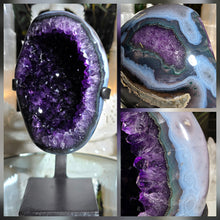 Lade das Bild in den Galerie-Viewer, High Quality Amethyst Cluster mit Achat auf Stand
