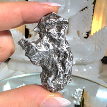 Lade das Bild in den Galerie-Viewer, Sternschnuppe Meteorit
