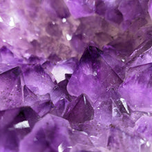 Lade das Bild in den Galerie-Viewer, XL Amethyst Kathedrale poliert
