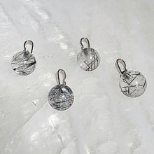 Lade das Bild in den Galerie-Viewer, Kettenanhänger Turmalin Bergkristall Silber Variation (stärkster Schutzstein)
