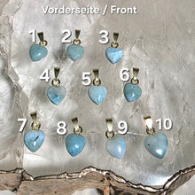 Lade das Bild in den Galerie-Viewer, Kettenanhänger Larimar Herz Gold Variation
