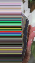 Laden und Abspielen von Videos im Galerie-Viewer, Amethyst auf Stand
