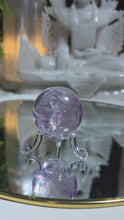 Laden und Abspielen von Videos im Galerie-Viewer, High Quality Amethyst Kugel mit Phantom
