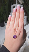 Laden und Abspielen von Videos im Galerie-Viewer, Kettenanhänger Amethyst Herz Gold
