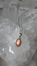Laden und Abspielen von Videos im Galerie-Viewer, Kettenanhänger Sonnenstein Silber
