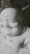 Laden und Abspielen von Videos im Galerie-Viewer, XL Serpentin Marmor Buddha
