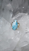 Laden und Abspielen von Videos im Galerie-Viewer, Ring Larimar Gold (Ringgr. 51-54)
