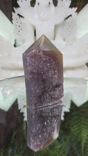 Laden und Abspielen von Videos im Galerie-Viewer, Amethyst Achat Turm
